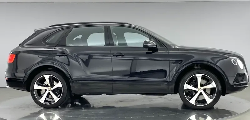 2019 Bentley Bentayga, 3/26