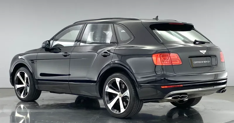 2019 Bentley Bentayga, 8/26