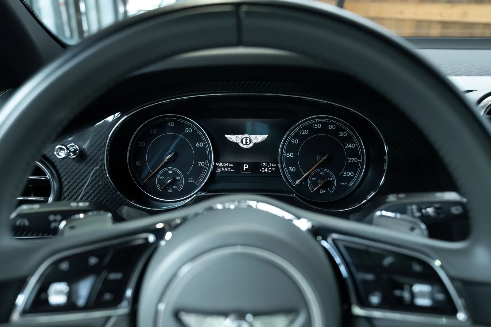 2019 Bentley Bentayga V8, 13/30