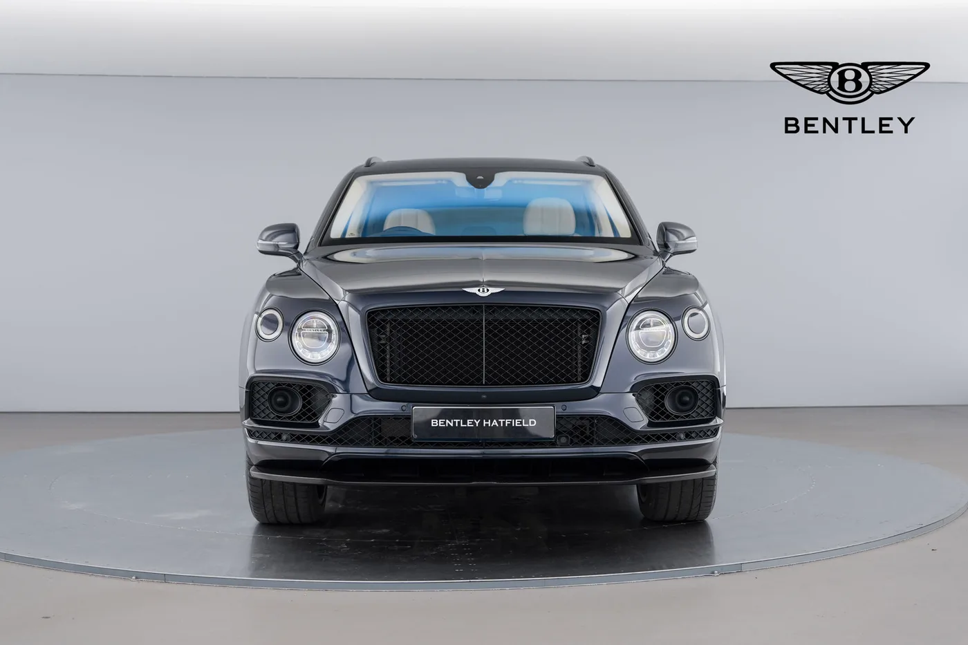 2019 Bentley Bentayga V8 offered by a franchised dealer group in Hatfield, United Kingdom, photo 2 of 25