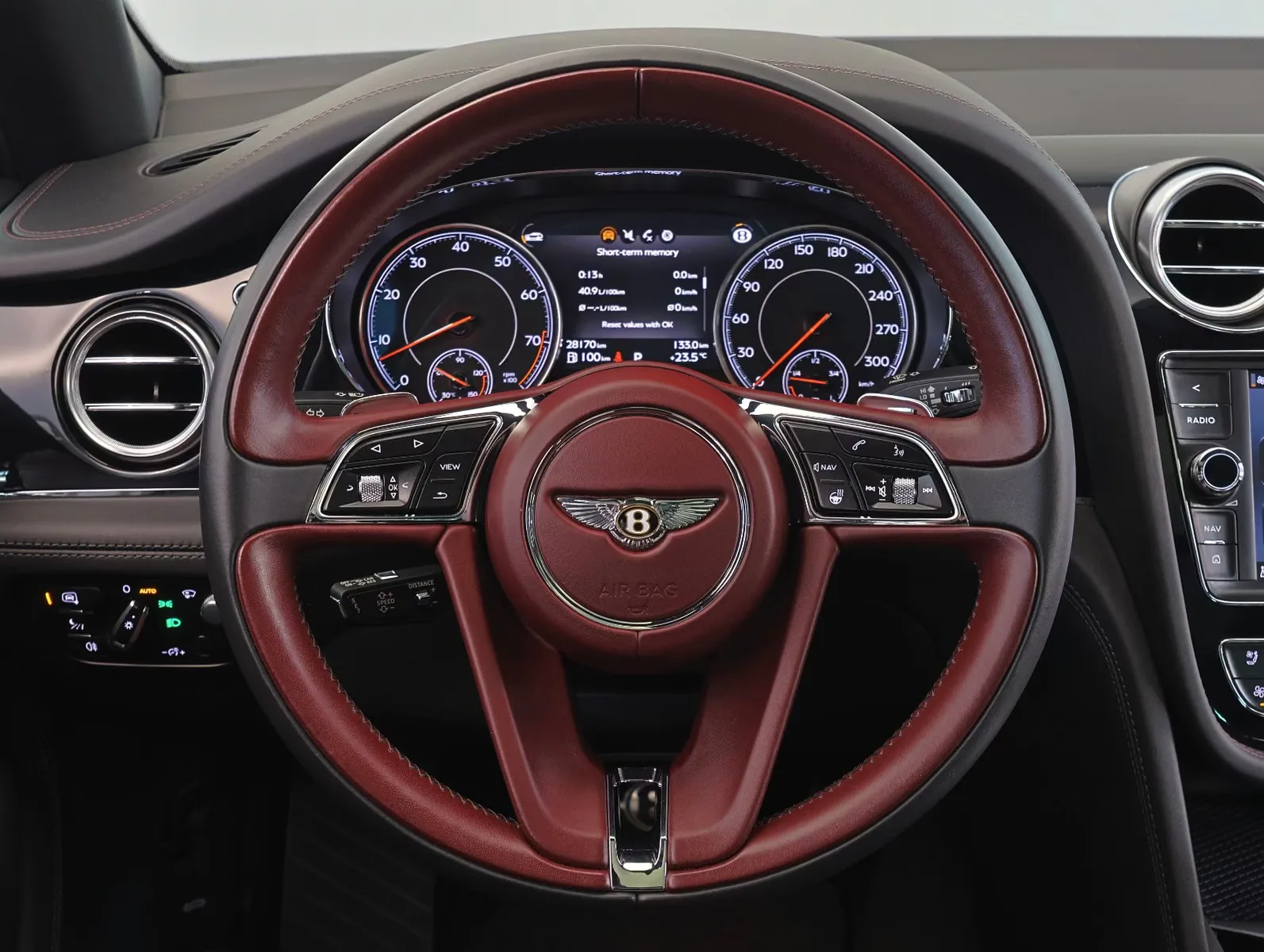 2019 Bentley Bentayga V8, 6/20