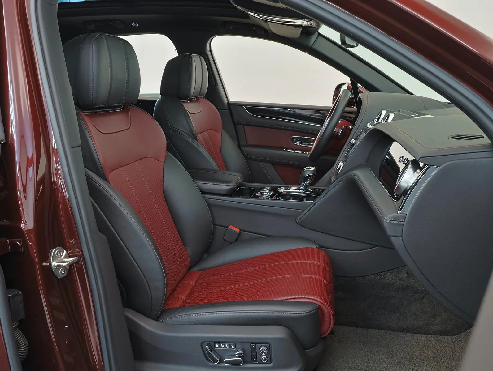2019 Bentley Bentayga V8, 7/20