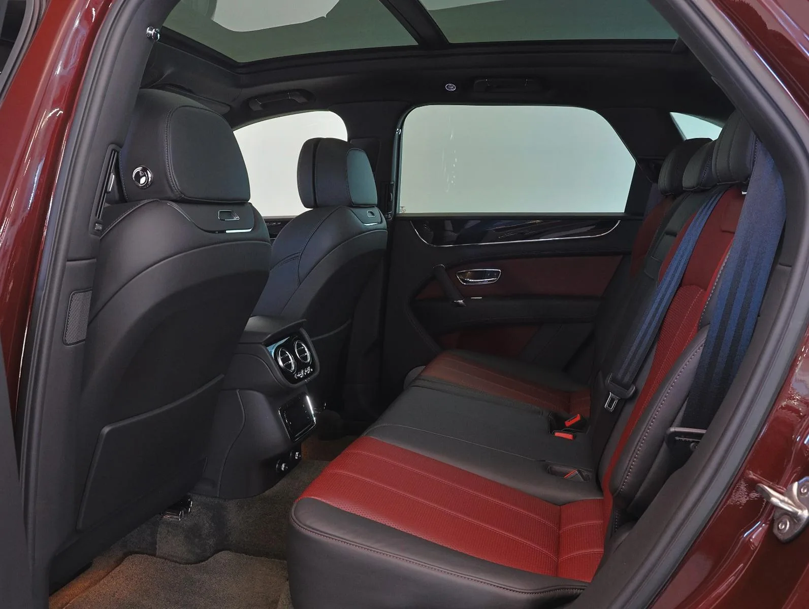 2019 Bentley Bentayga V8, 12/20