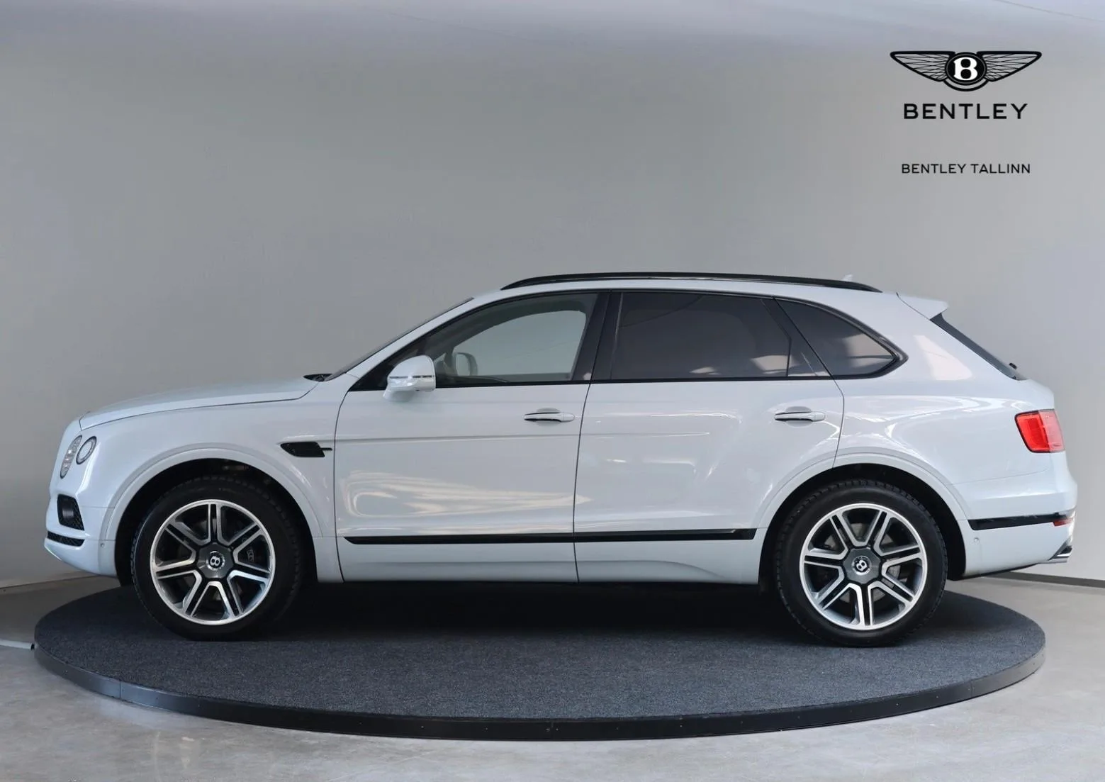 2019 Bentley Bentayga V8, 17/19