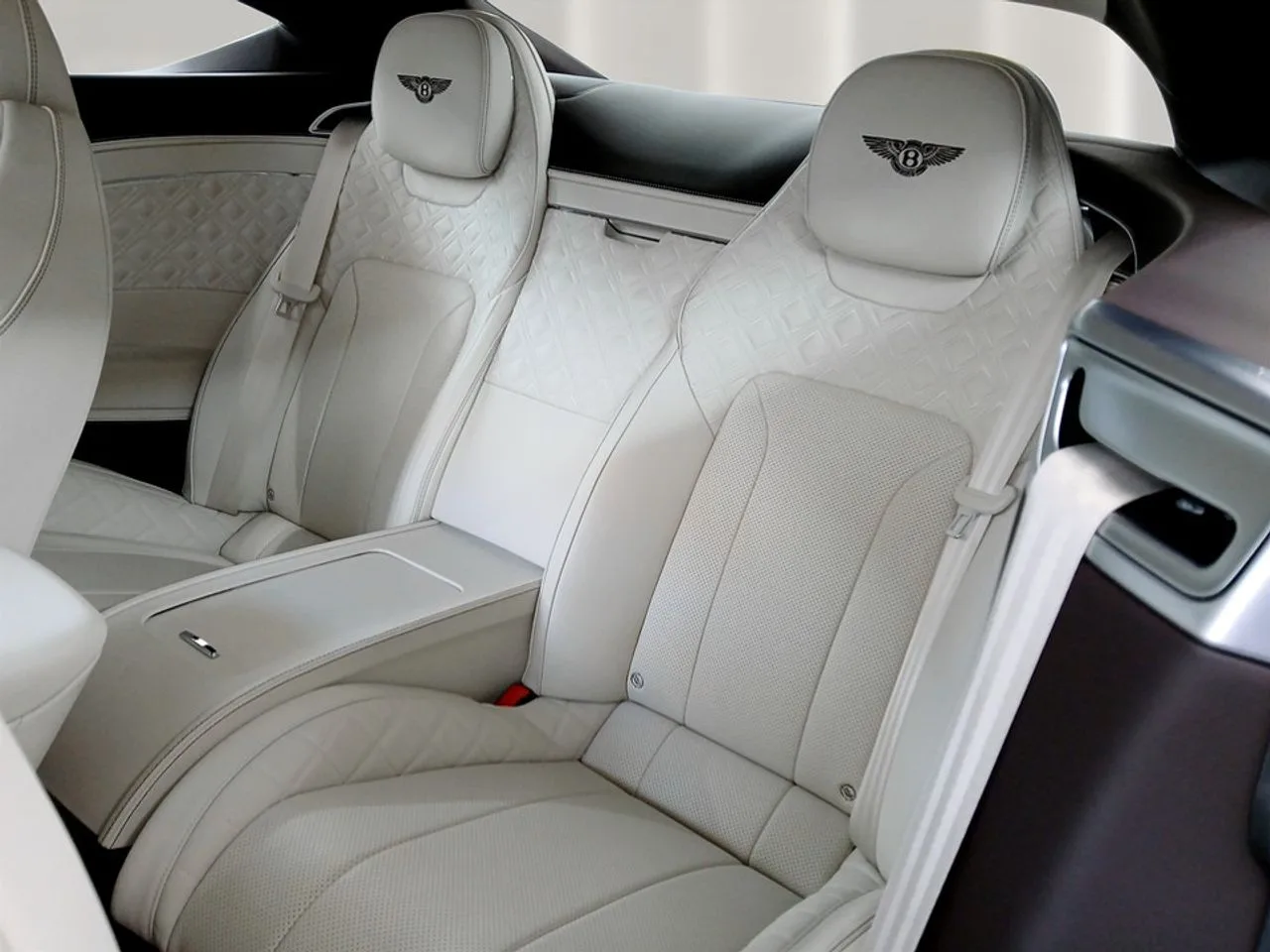 2019 Bentley Continental GT, 18/20