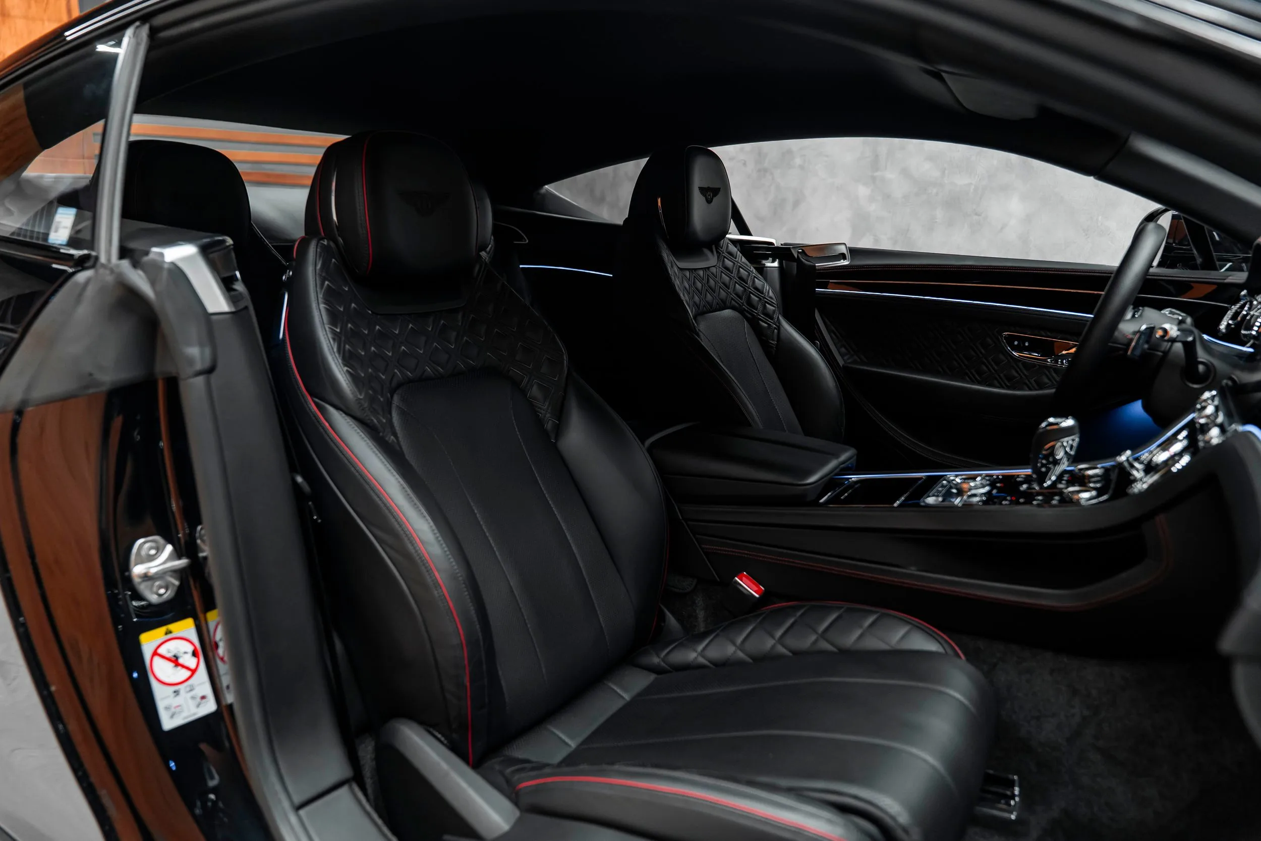 2019 Bentley Continental GT V8, 18/20