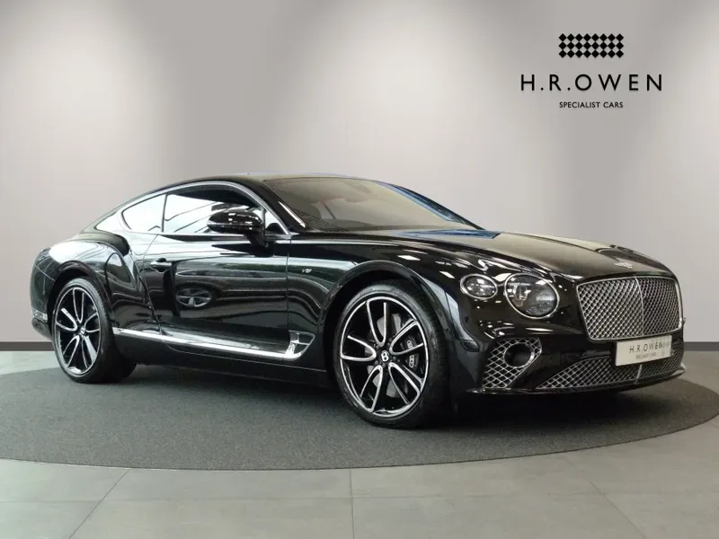 2019 Bentley Continental GT V8 proposée par un groupe de concessions agréées à Cheltenham, Royaume-Uni, photo principale