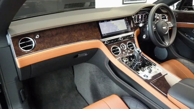 2019 Bentley Continental GT V8, 3/30
