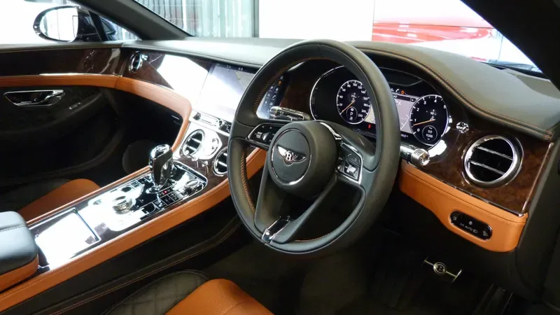 2019 Bentley Continental GT V8, 15/30