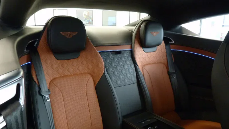 2019 Bentley Continental GT V8, 19/30