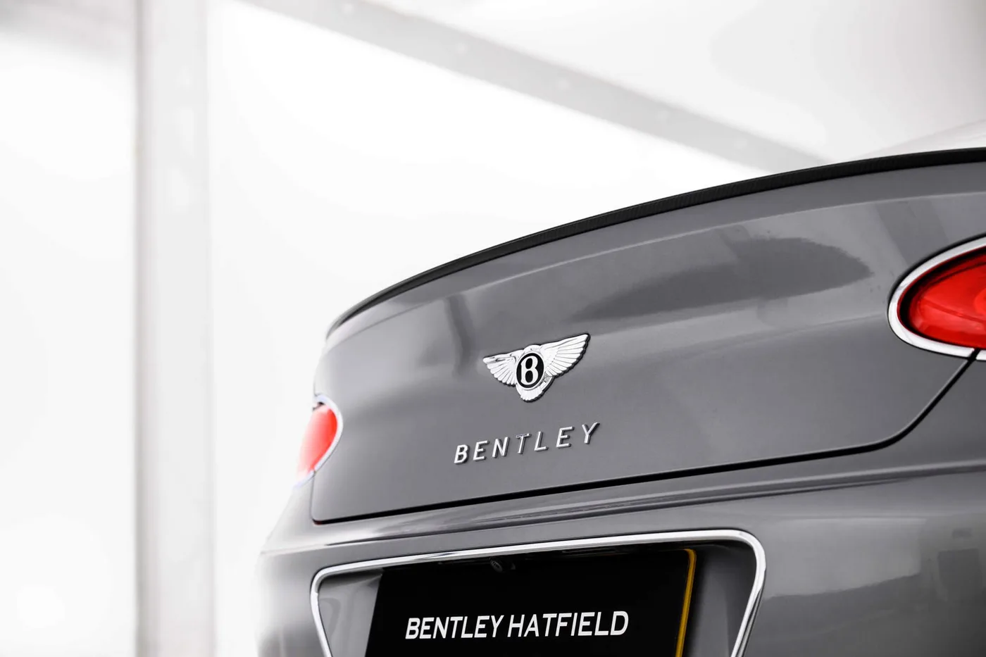 2019 Bentley Continental GT W12 proposée par un groupe de concessions agréées à Hatfield, Royaume-Uni, photo 15 sur 25
