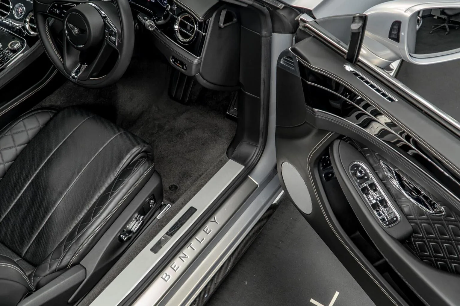 2019 Bentley Continental GT W12, 28/30