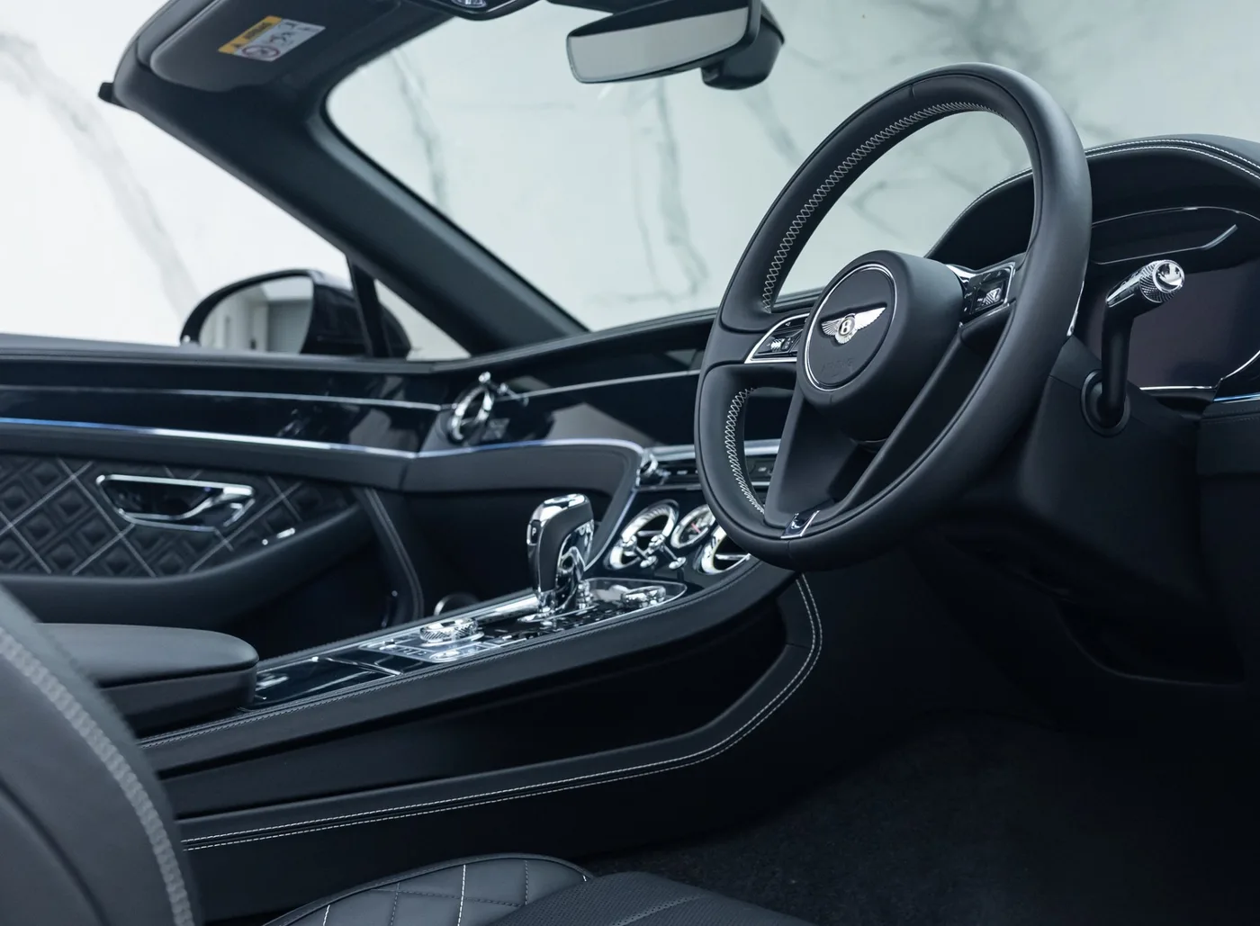 2019 Bentley Continental GTC W12 First Edition angeboten von einem Fachhändler in Banstead, Vereinigtes Königreich, Foto 17 von 25