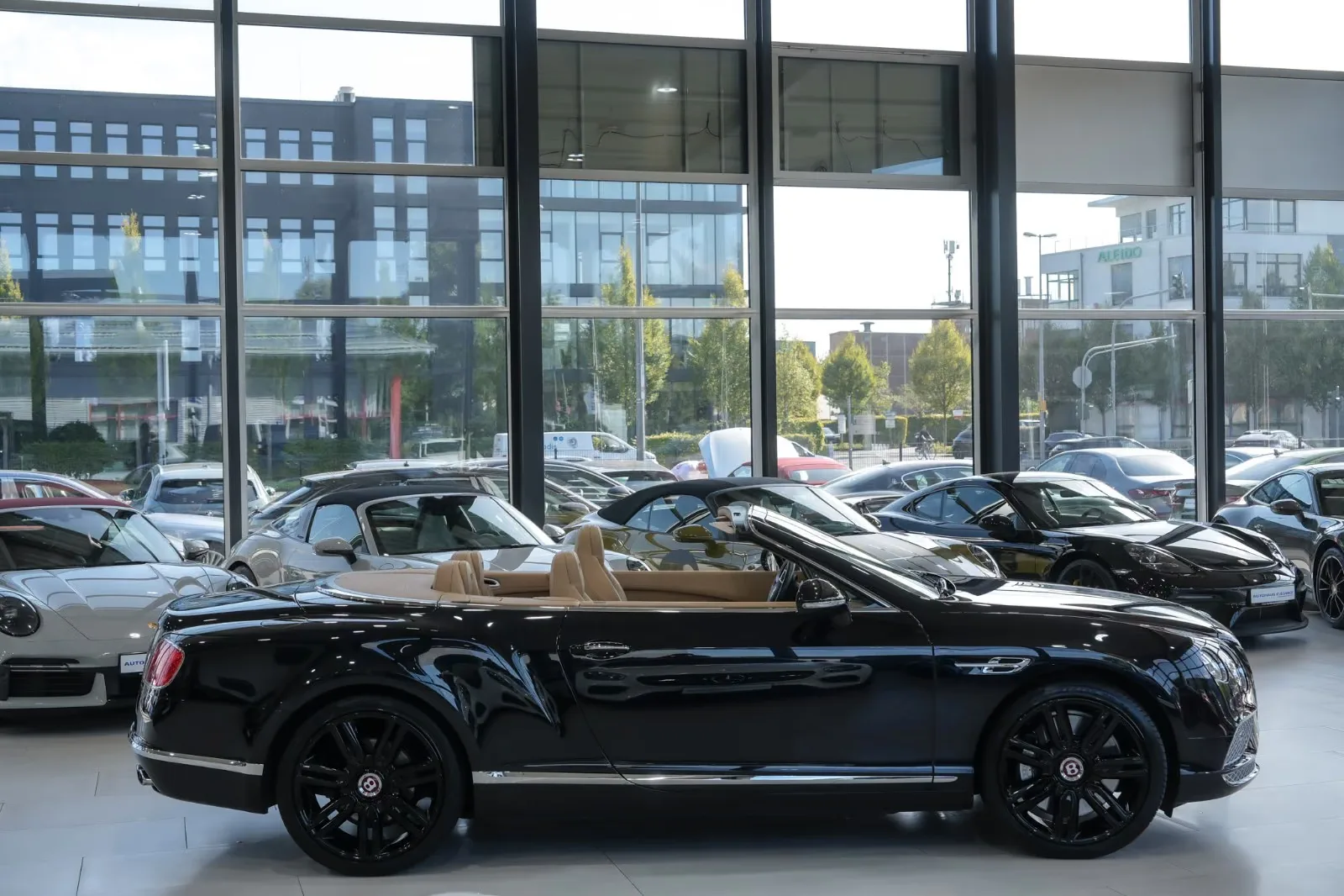 2019 Bentley Continental GTC V8, 6/30
