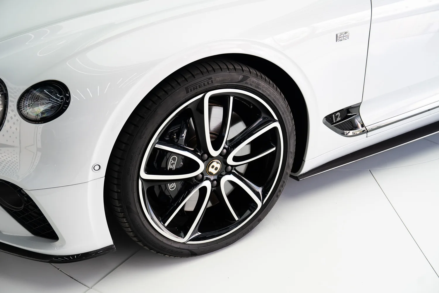 2019 Bentley Continental GTC W12 First Edition, 16/20