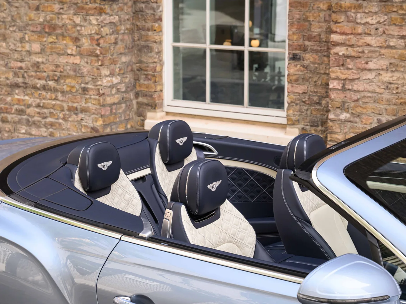 2019 Bentley Continental GTC W12 offered by a franchised dealer group in London, United Kingdom, photo 18 of 25
