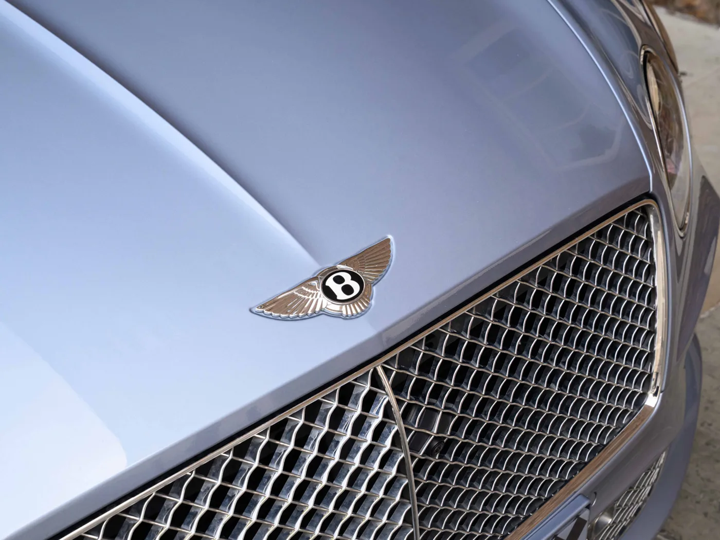 2019 Bentley Continental GTC W12 offered by a franchised dealer group in London, United Kingdom, photo 21 of 25