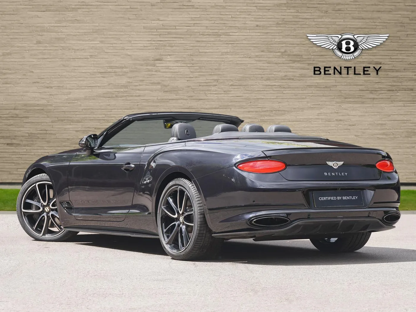2019 Bentley Continental GTC W12 offered by a franchised dealer group in Ripley, United Kingdom, photo 3 of 25