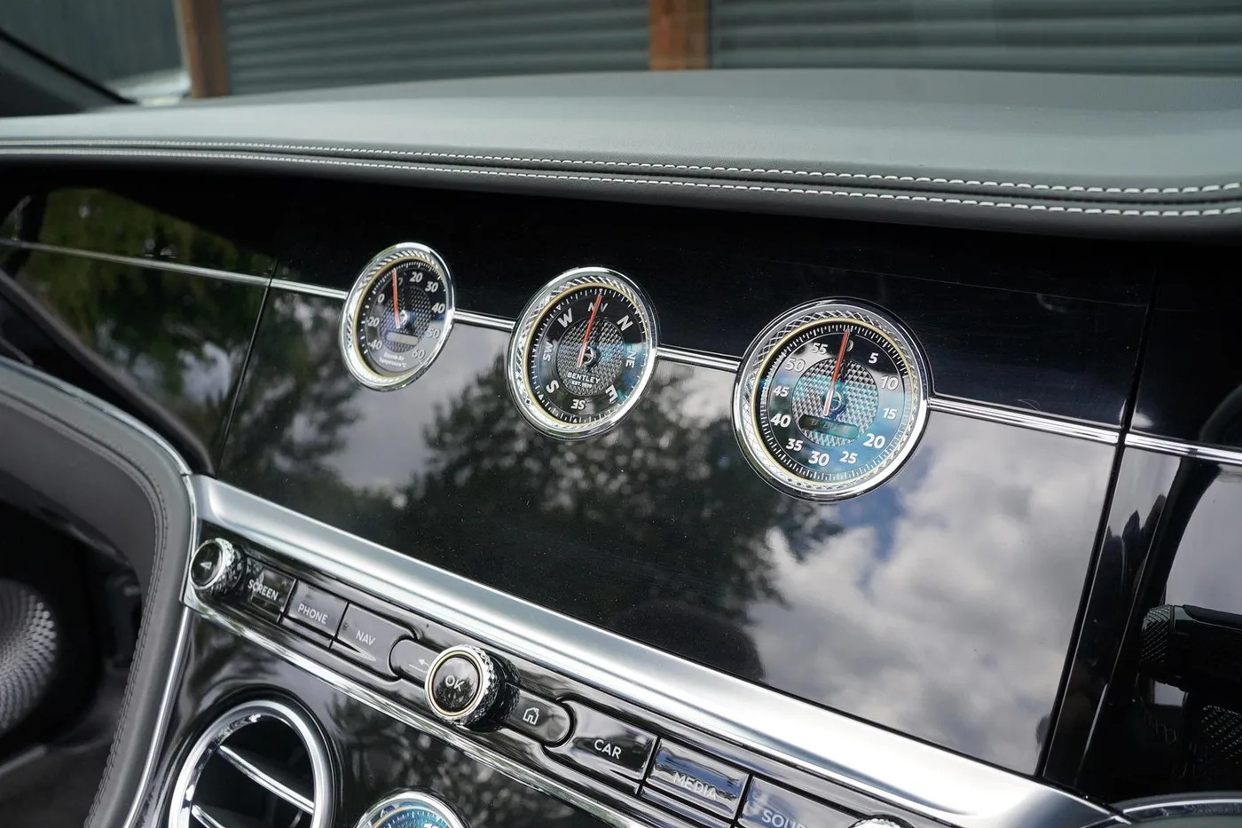 2019 Bentley Continental GTC W12 offered by a franchised dealer group in Ripley, United Kingdom, photo 14 of 25