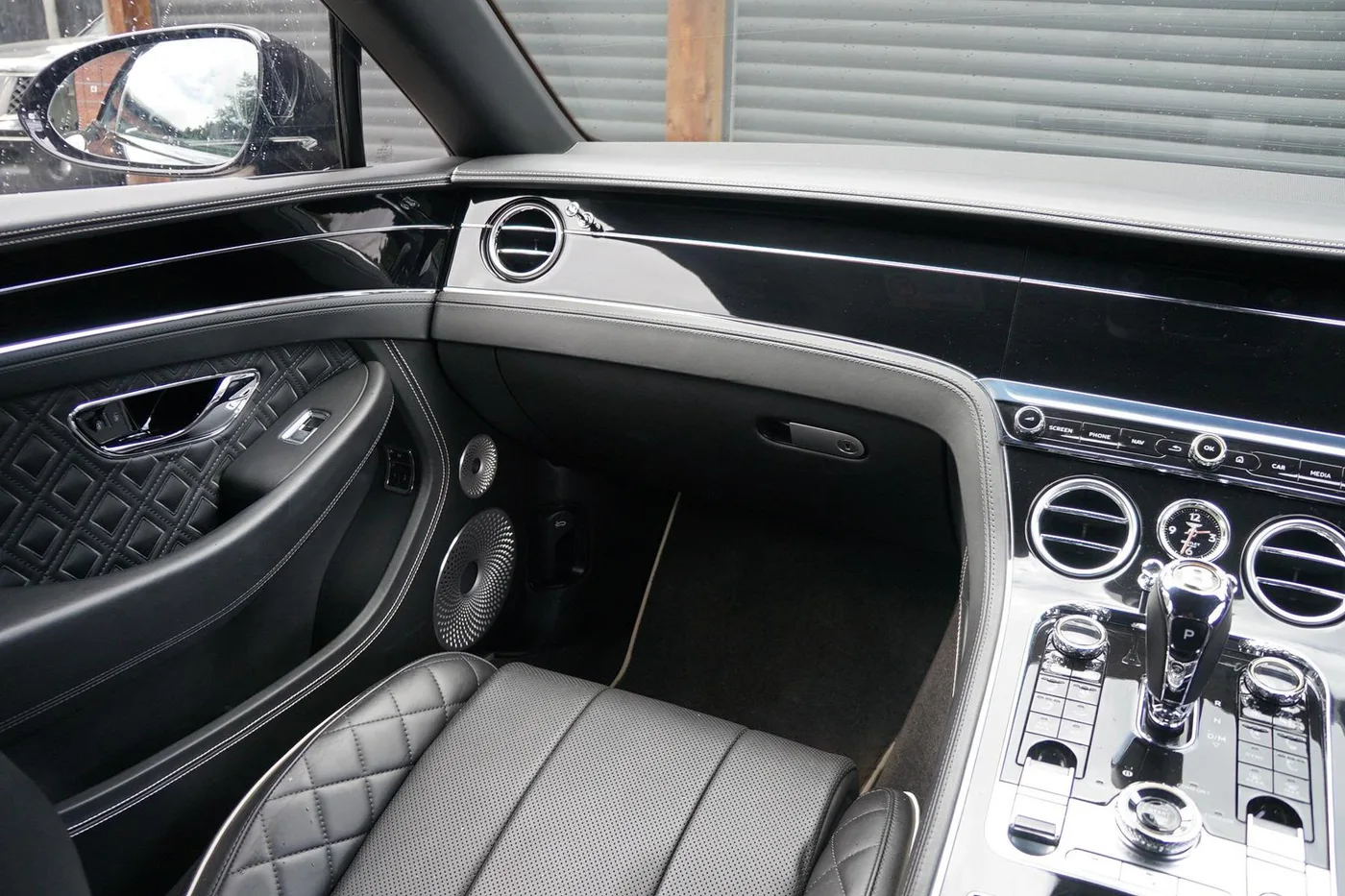 2019 Bentley Continental GTC W12 offered by a franchised dealer group in Ripley, United Kingdom, photo 22 of 25