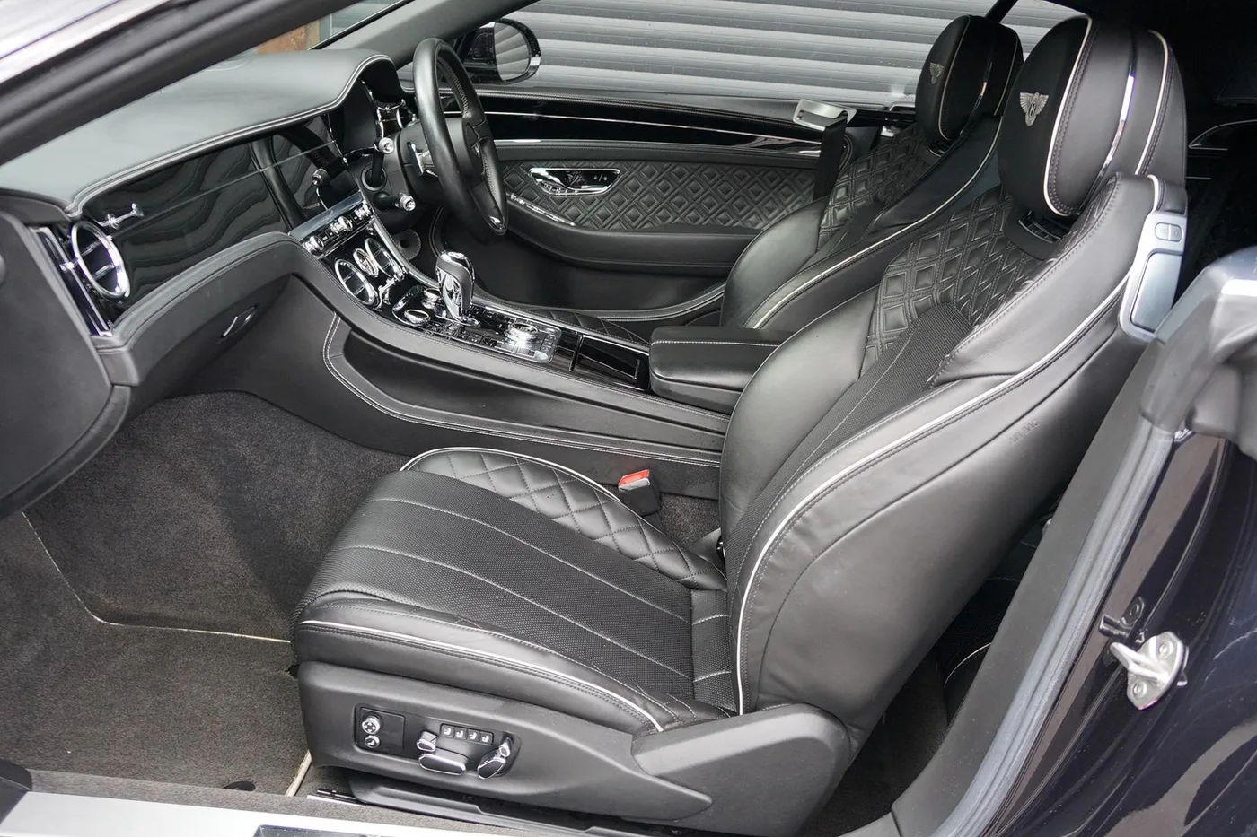 2019 Bentley Continental GTC W12 offered by a franchised dealer group in Ripley, United Kingdom, photo 25 of 25