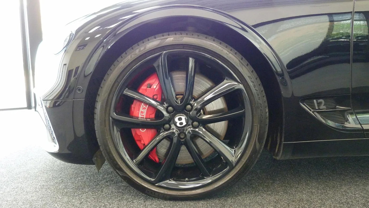 2019 Bentley Continental GTC W12 angeboten von einer Vertragshändlergruppe in Cheltenham, Vereinigtes Königreich, Foto 4 von 25