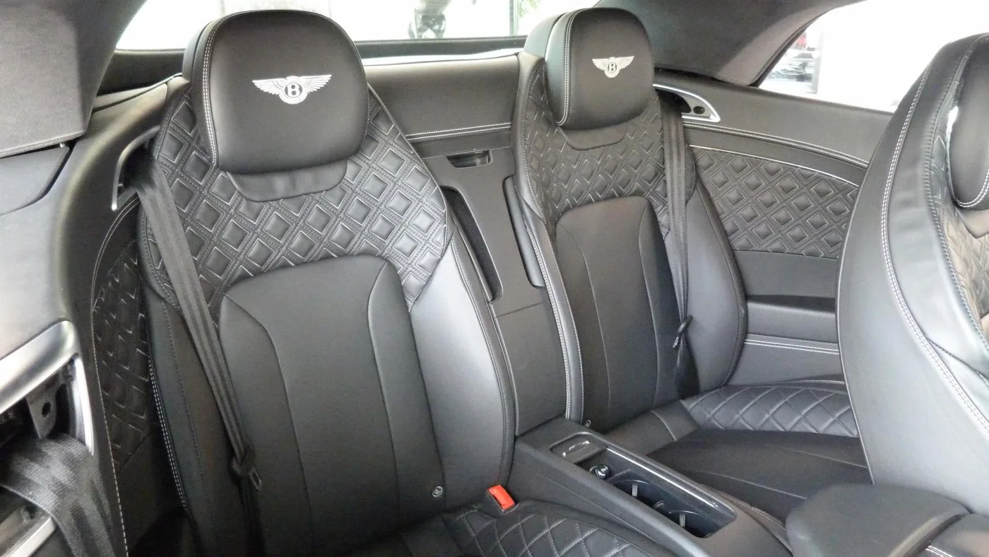 2019 Bentley Continental GTC W12 angeboten von einer Vertragshändlergruppe in Cheltenham, Vereinigtes Königreich, Foto 21 von 25