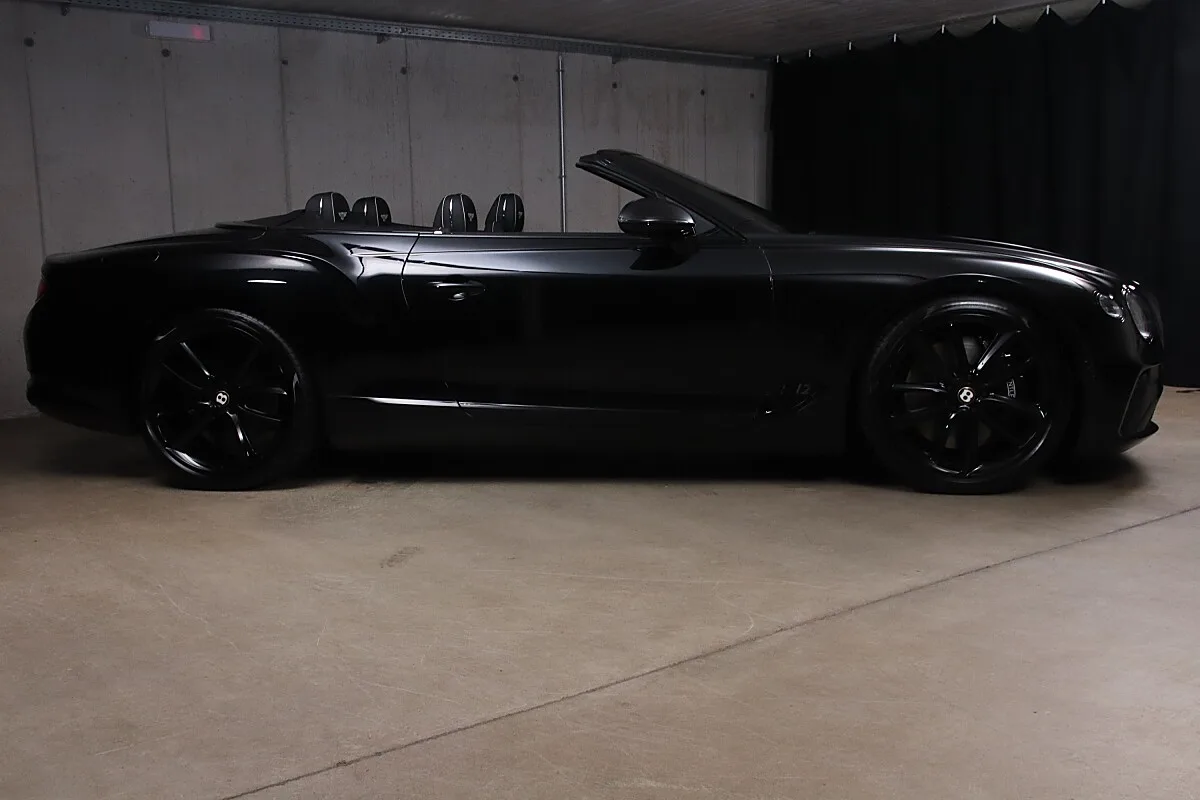 2019 Bentley Continental GTC W12 offered by a specialist dealer in Unterweitersdorf, Austria, photo 3 of 15