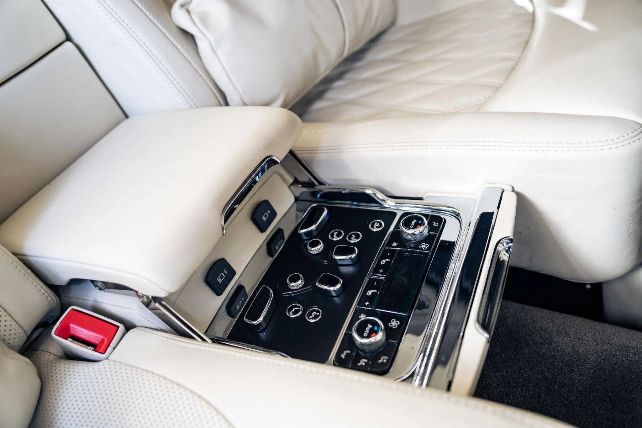 2019 Bentley Mulsanne Extended Wheelbase, 18/30