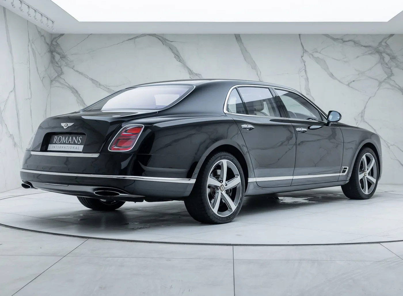 2019 Bentley Mulsanne Speed proposée par un concessionnaire spécialisé à Banstead, Royaume-Uni, photo 6 sur 15