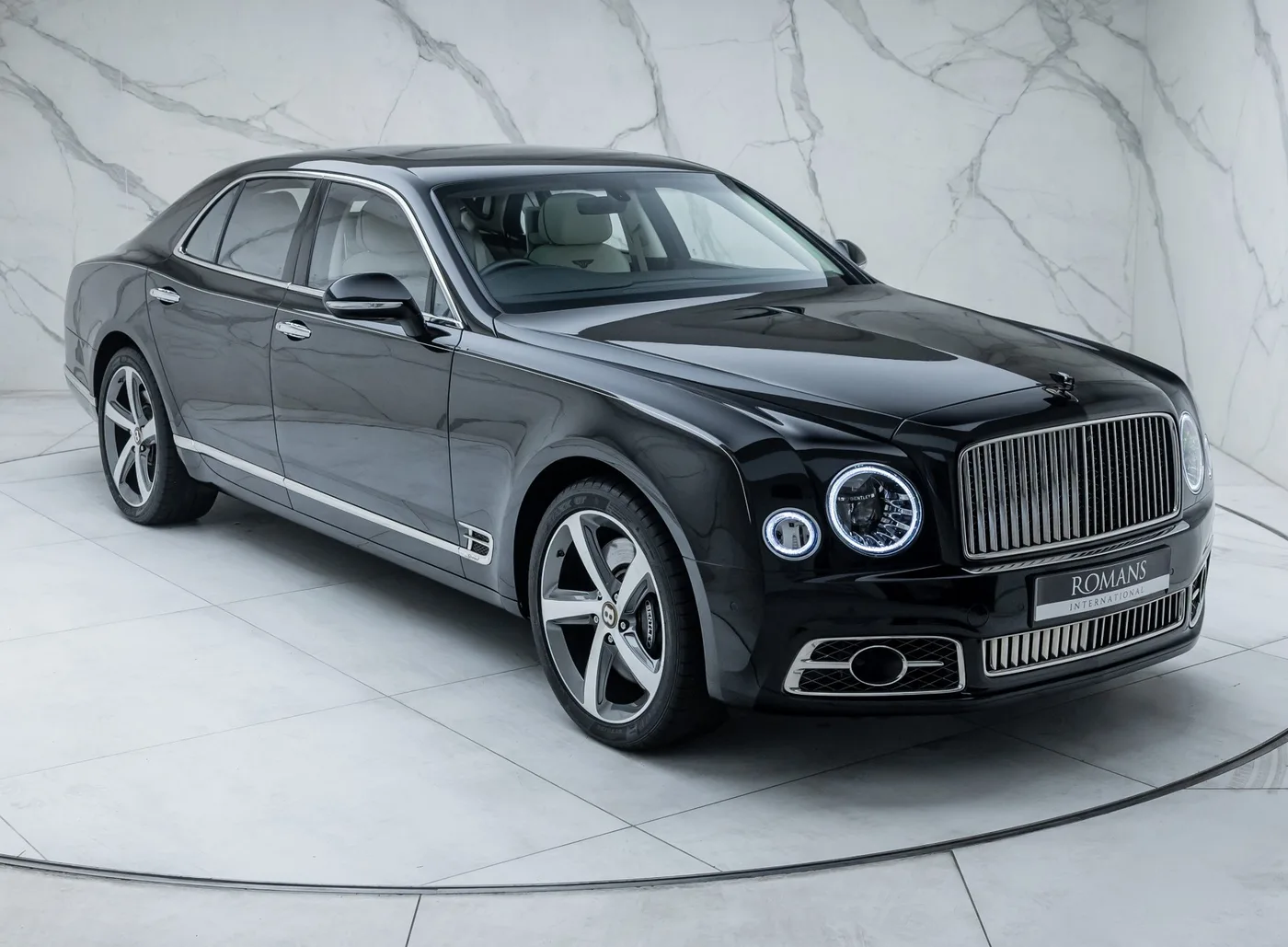 2019 Bentley Mulsanne Speed proposée par un concessionnaire spécialisé à Banstead, Royaume-Uni, photo 11 sur 15