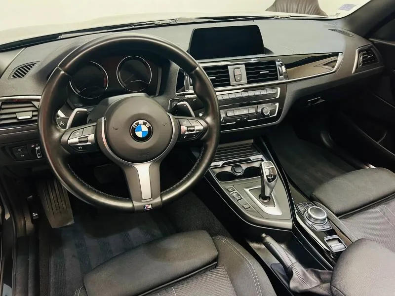2019 BMW 2 Series Convertible 220d, 2/20