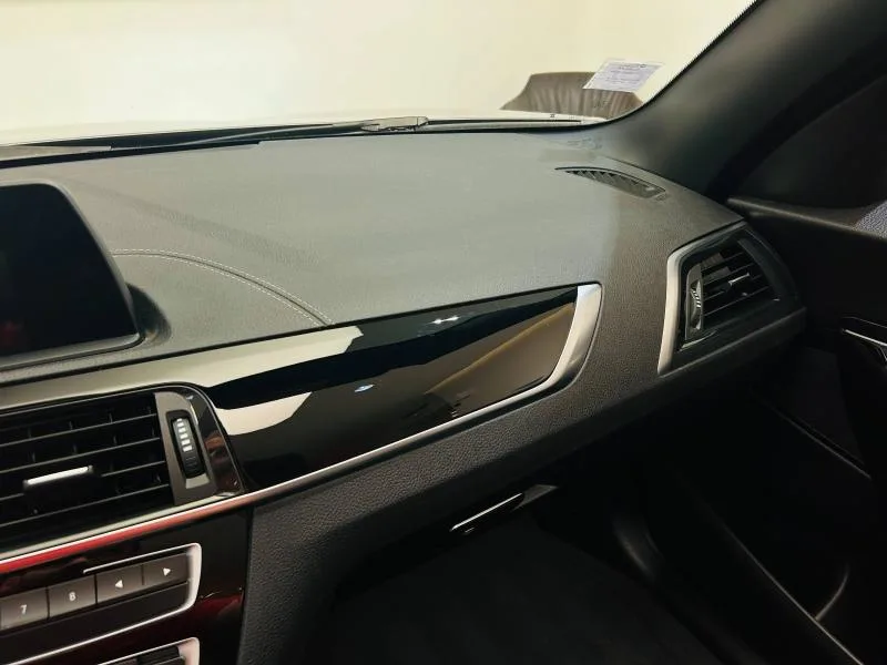 2019 BMW 2 Series Convertible 220d, 17/20