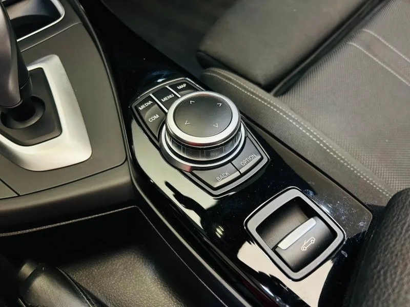 2019 BMW 2 Series Convertible 220d, 18/20
