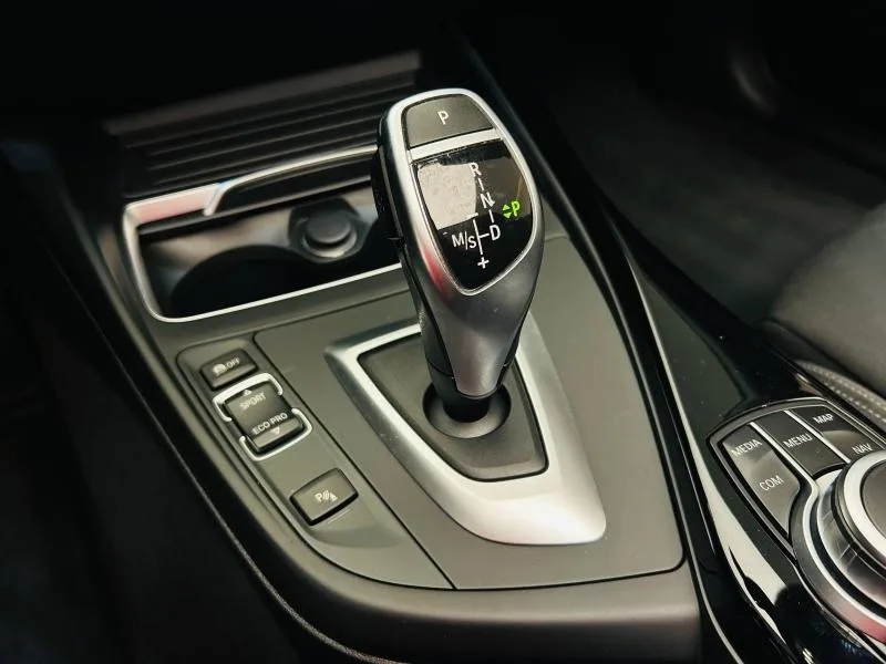 2019 BMW 2 Series Convertible 220d, 19/20