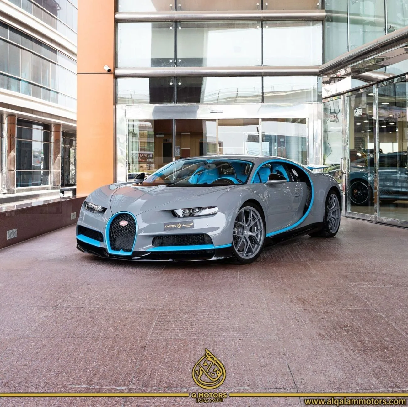 2019 Bugatti Chiron angeboten von einem Fachhändler in Dubai, Vereinigte Arabische Emirate, Hauptfoto