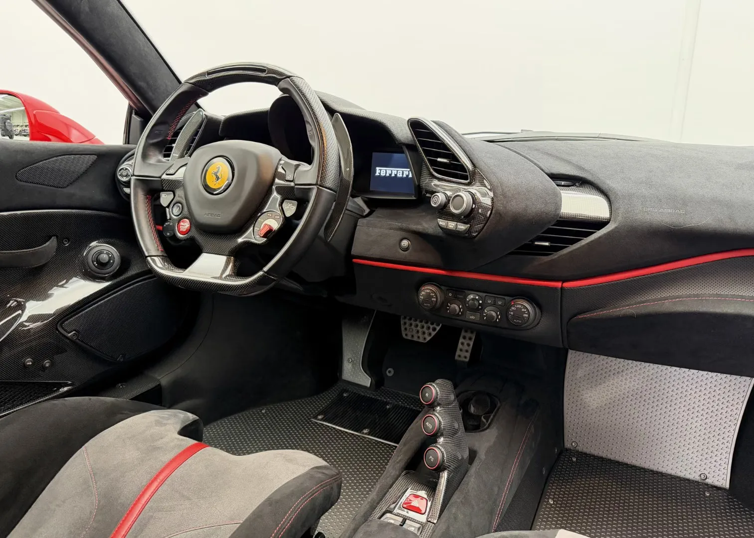 2019 Ferrari 488 Pista, 4/30
