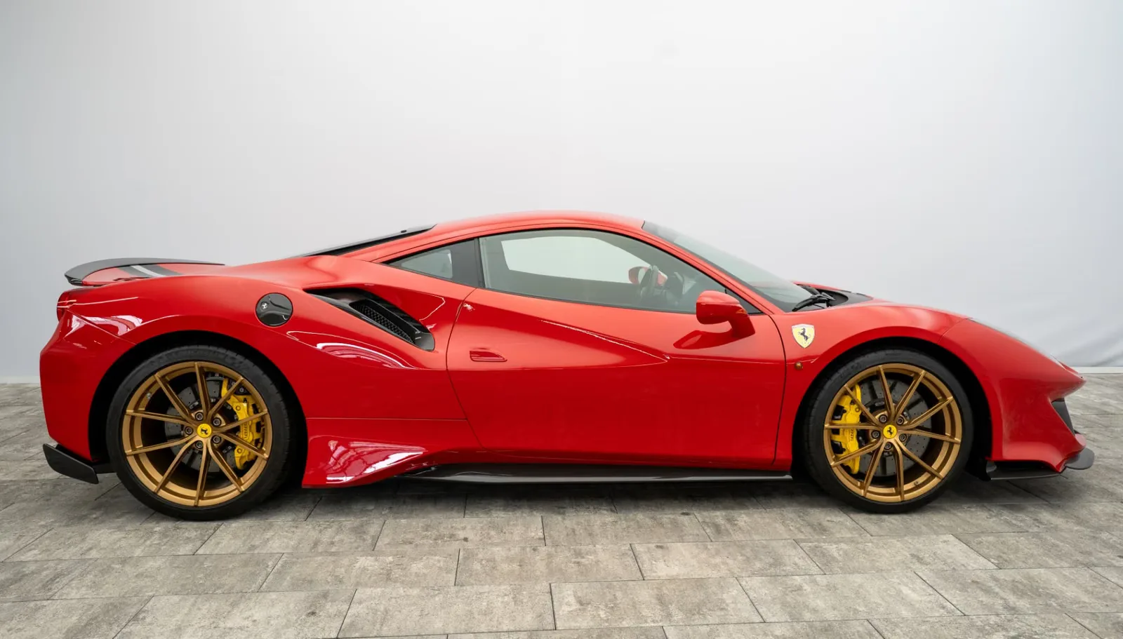 2019 Ferrari 488 Pista, 8/30