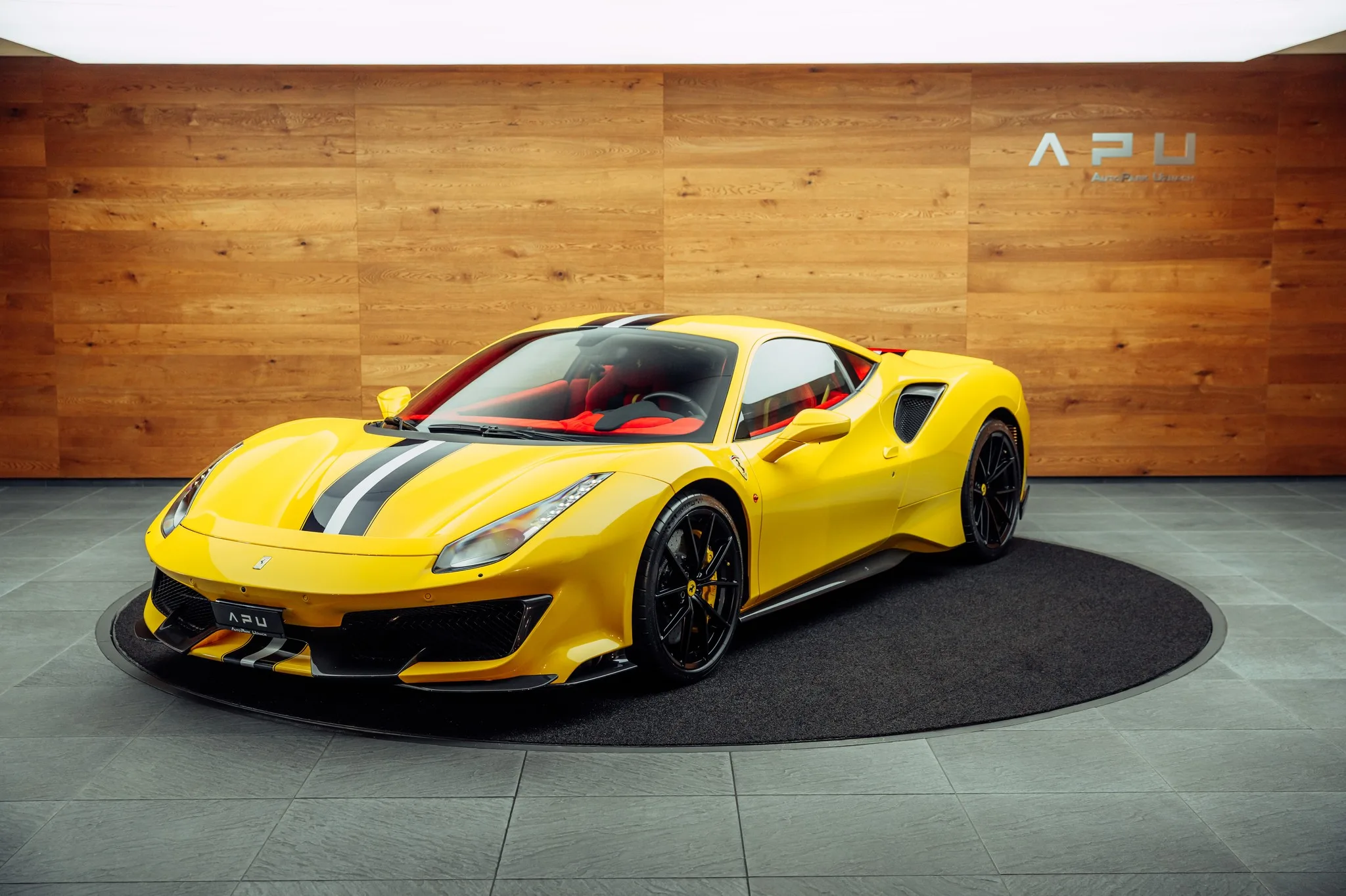 2019 Ferrari 488 Pista, 4/29