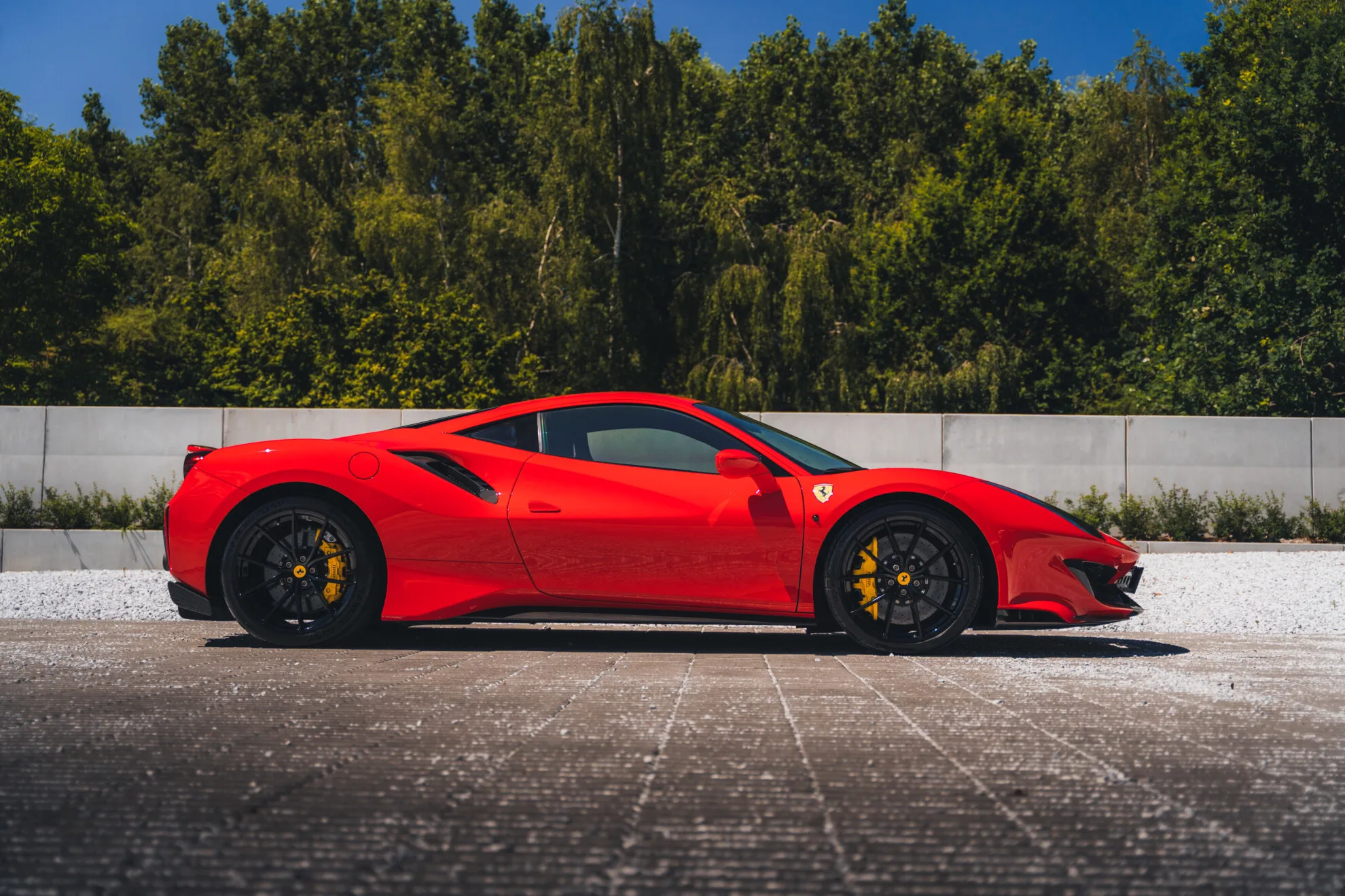 2019 Ferrari 488 Pista, 4/30