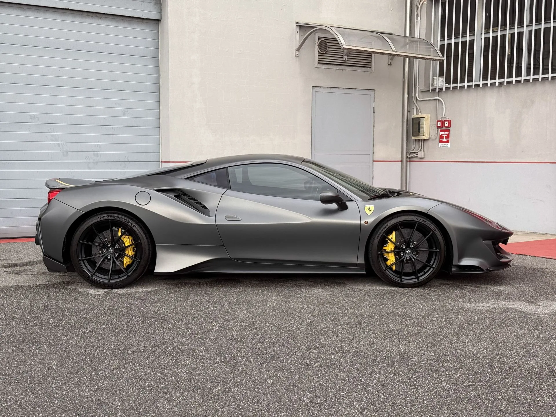 2019 Ferrari 488 Pista, 5/22