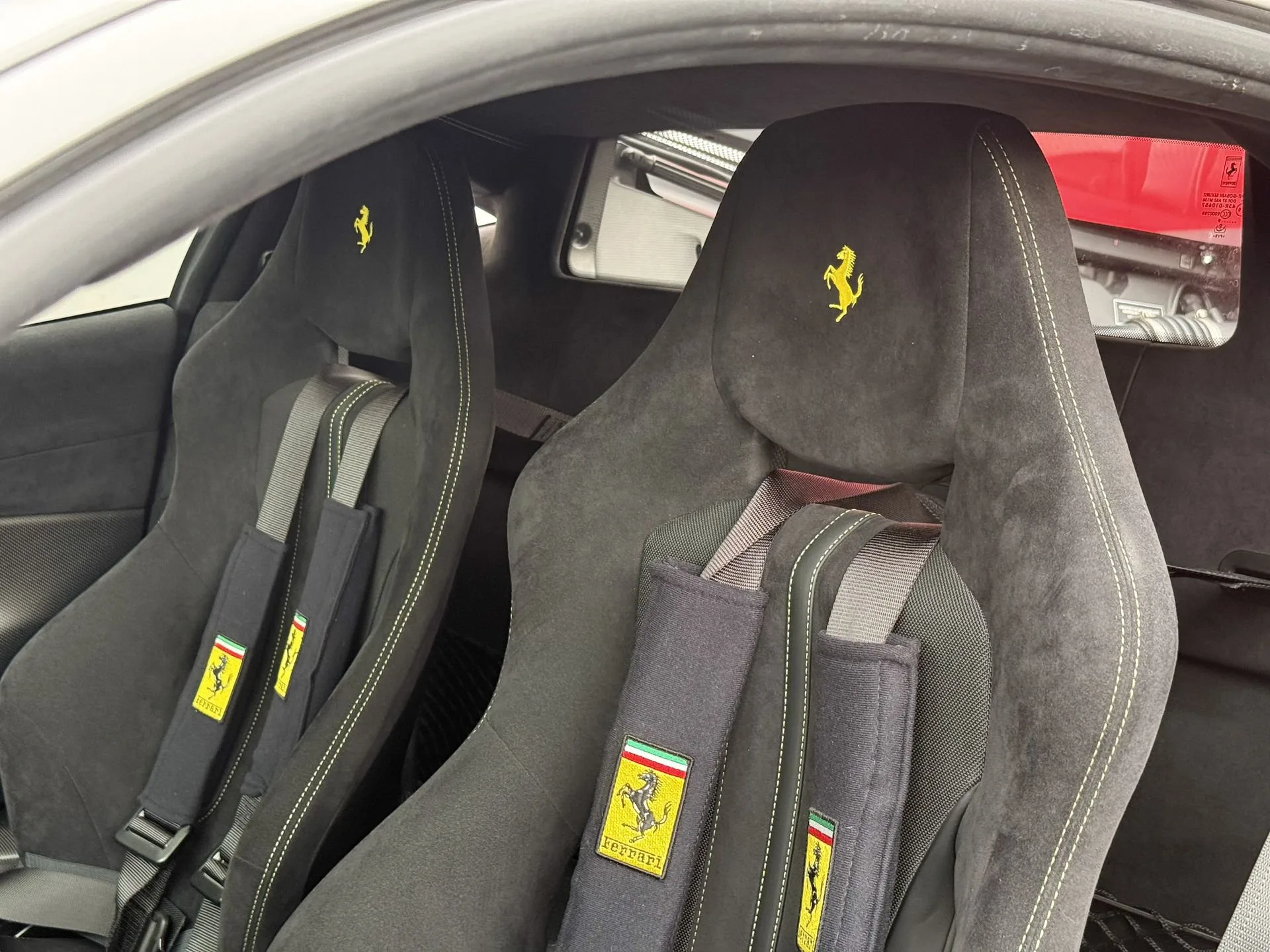 2019 Ferrari 488 Pista, 11/22