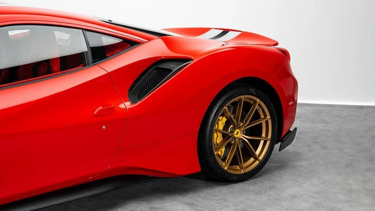 2019 Ferrari 488 Pista, 11/30