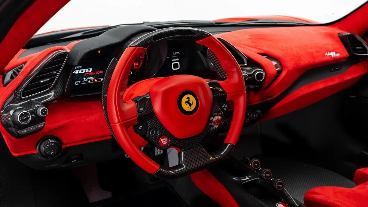 2019 Ferrari 488 Pista, 20/30