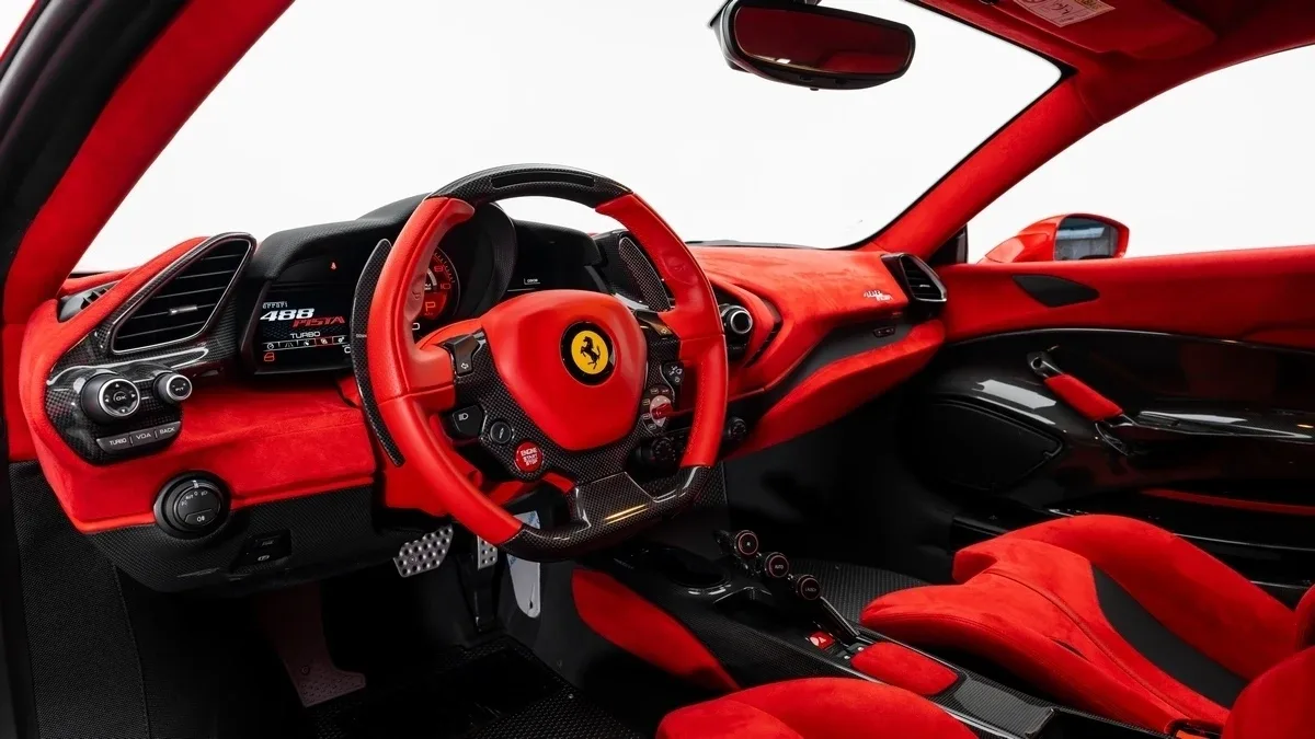 2019 Ferrari 488 Pista, 21/30