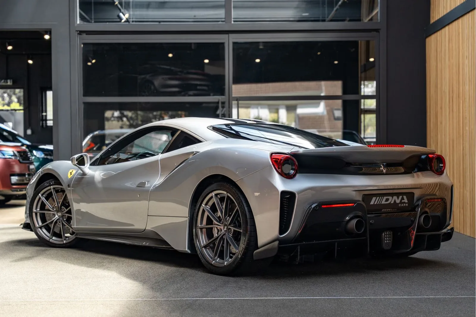 2019 Ferrari 488 Pista, 5/30
