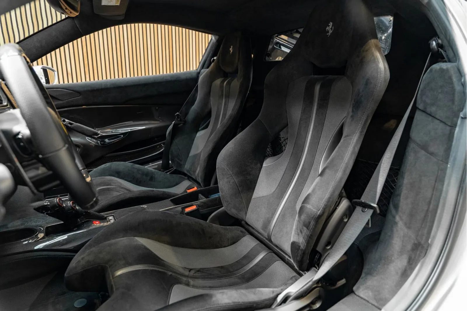 2019 Ferrari 488 Pista, 9/30