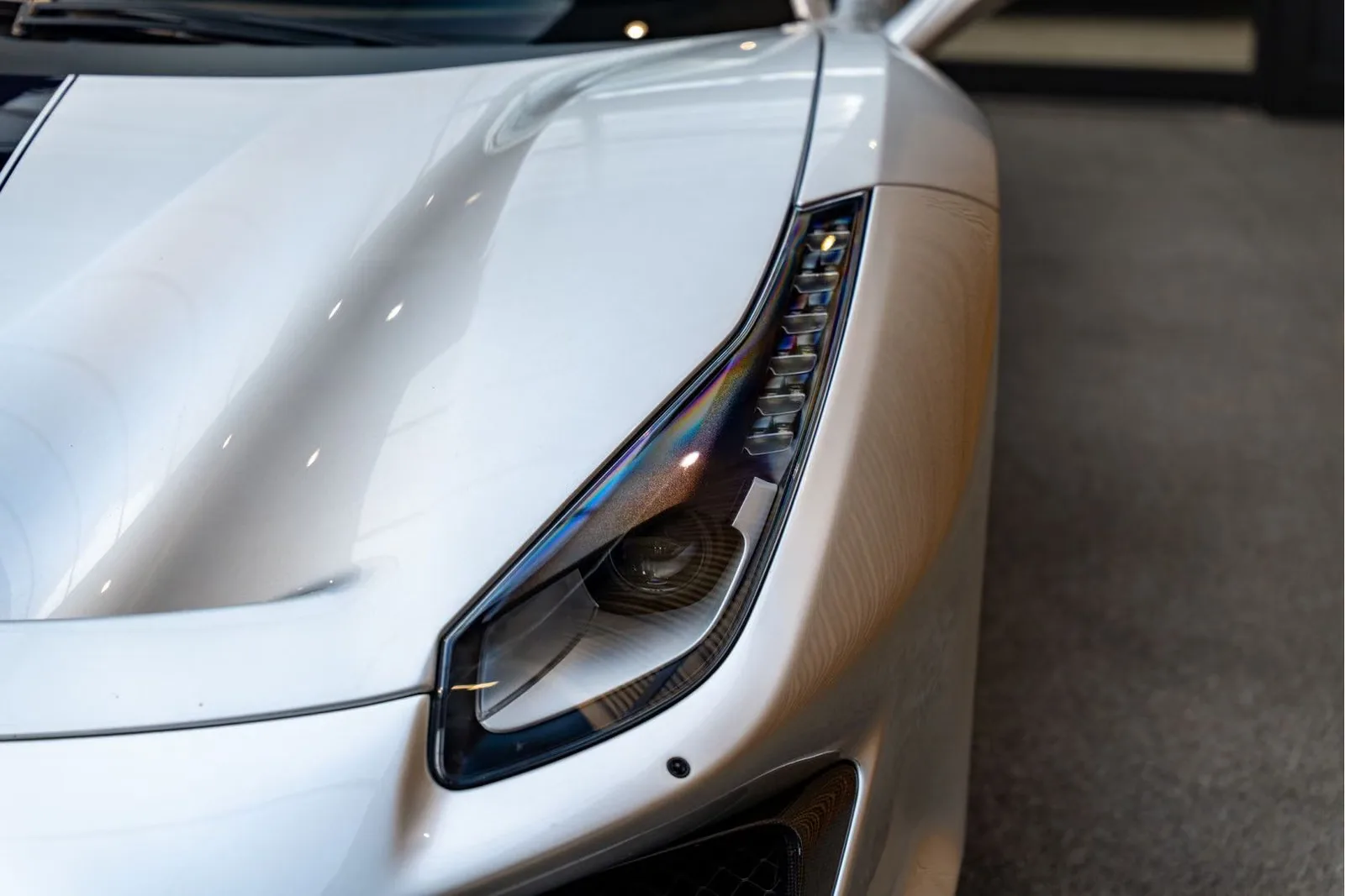 2019 Ferrari 488 Pista, 14/30