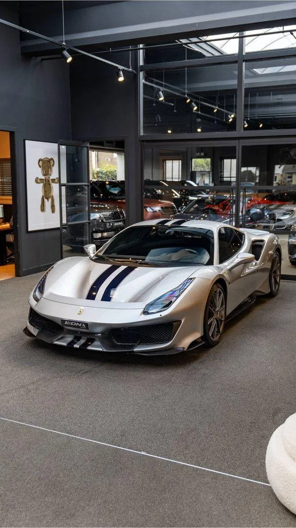 2019 Ferrari 488 Pista, 28/30