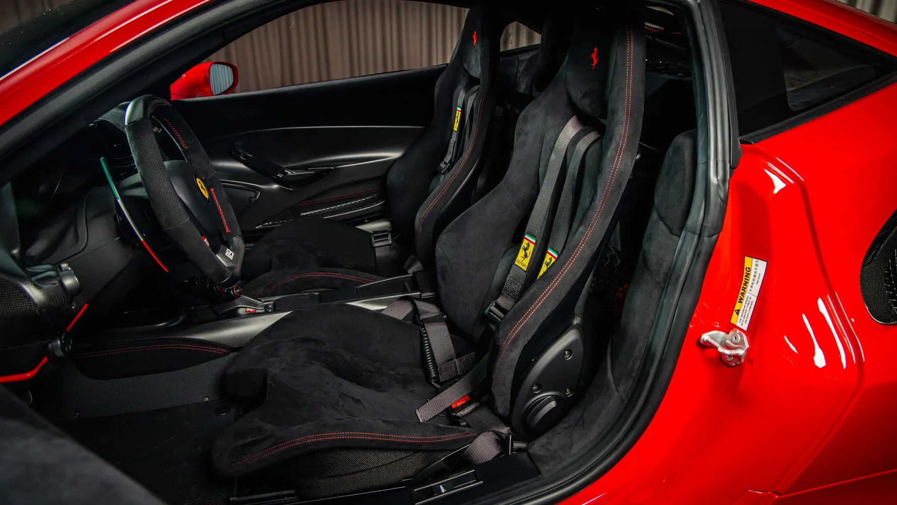 2019 Ferrari 488 Pista Tailor Made Piloti, 6/30